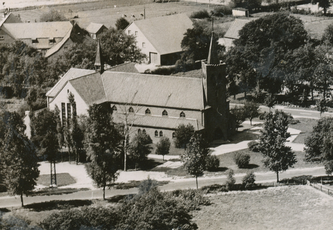 Christus-Koenig-Kirche-1957-Archiv-Geschichte-Dalum.jpg